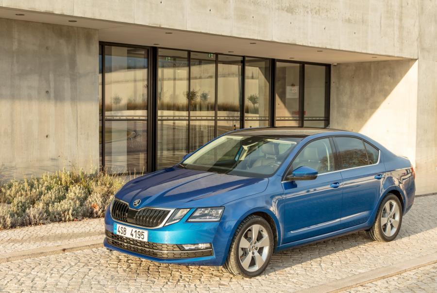  Skoda Octavia 4x4 (5E) 2017 года  (WW) (фото 8 из 44)